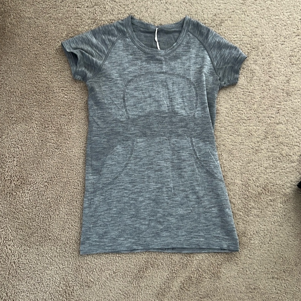 Lululemon Swiftly Tech Short-Sleeve Shirt